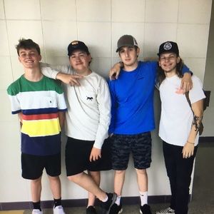 Meet your Posher, Miles